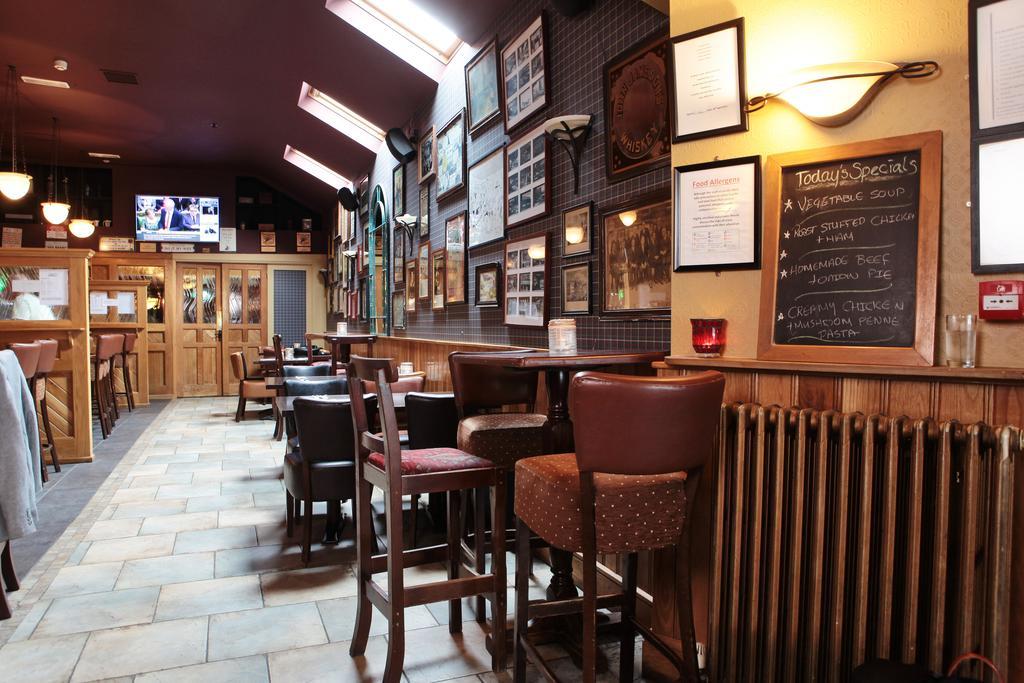 Jacob'S Well Hotel 래스드럼 외부 사진